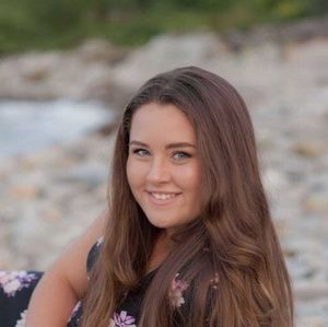 Meet your Posher, Marissa